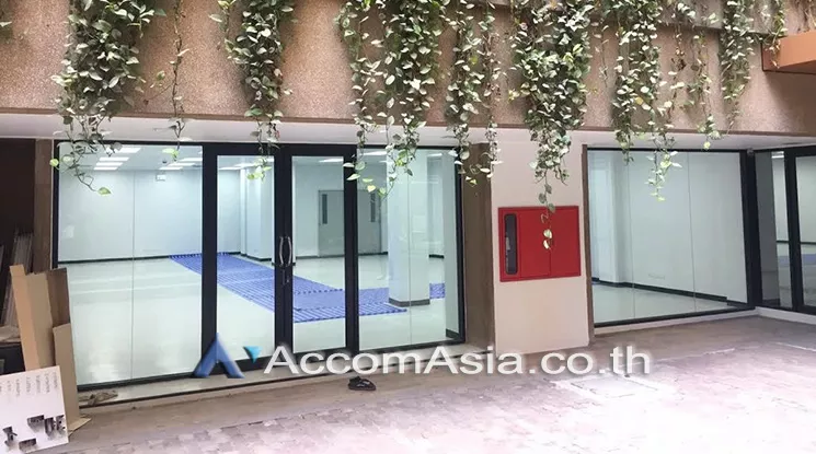  1  Office Space For Rent in Sukhumvit ,Bangkok BTS Asok - MRT Phetchaburi at Asoke Tower Building AA16973